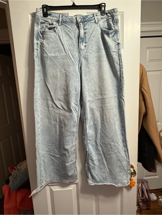 American Eagle Outfitters Denim - American Eagle Outfitters Light Blue Wide-Leg Jeans